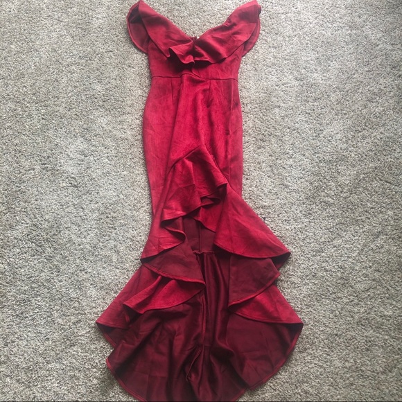 NWT 🏷 Off the shoulder ruffled mermaid dress - Picture 2 of 8